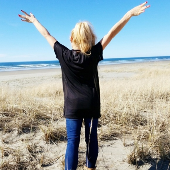 Top MESH & MERMAIDS! Coverup/dress/top - Picture 4 of 4